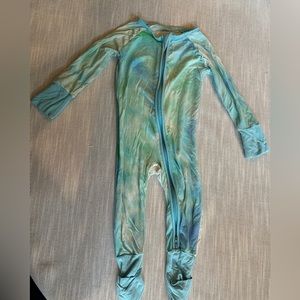 Little Sleepies tie dye Zippy